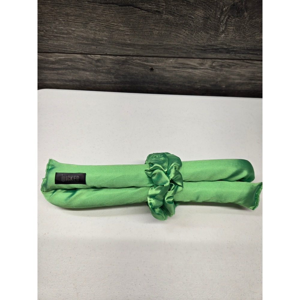 Wicked Movie Elphaba Green Heatless Hair Curler Set with Scrunchie Satin Finish